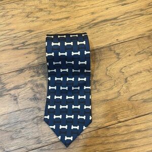Josh Bach dog bone silk tie